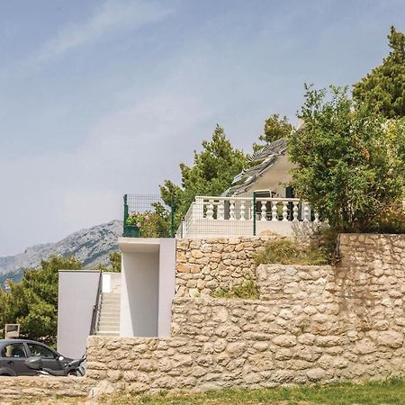 Lovely Apartment In Brela With House Sea View מראה חיצוני תמונה